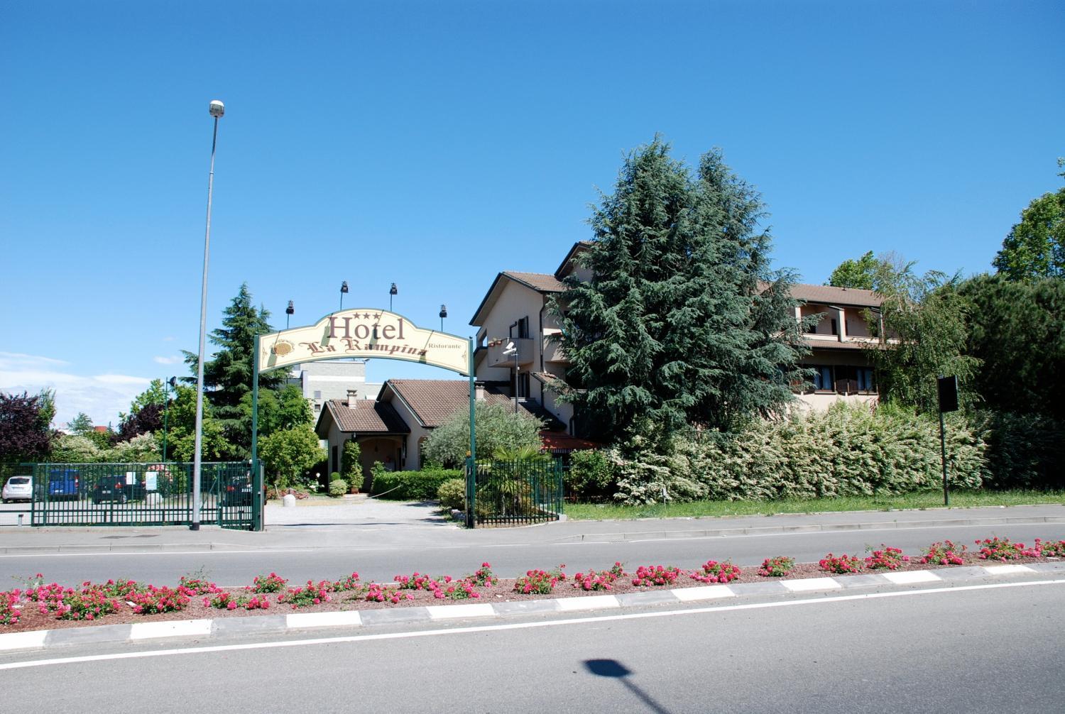 Hotel Ristorante La Rampina Vimodrone Luaran gambar