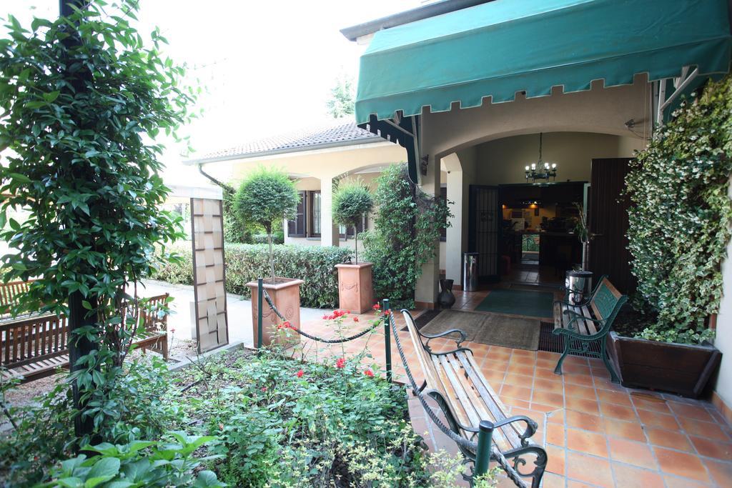 Hotel Ristorante La Rampina Vimodrone Luaran gambar